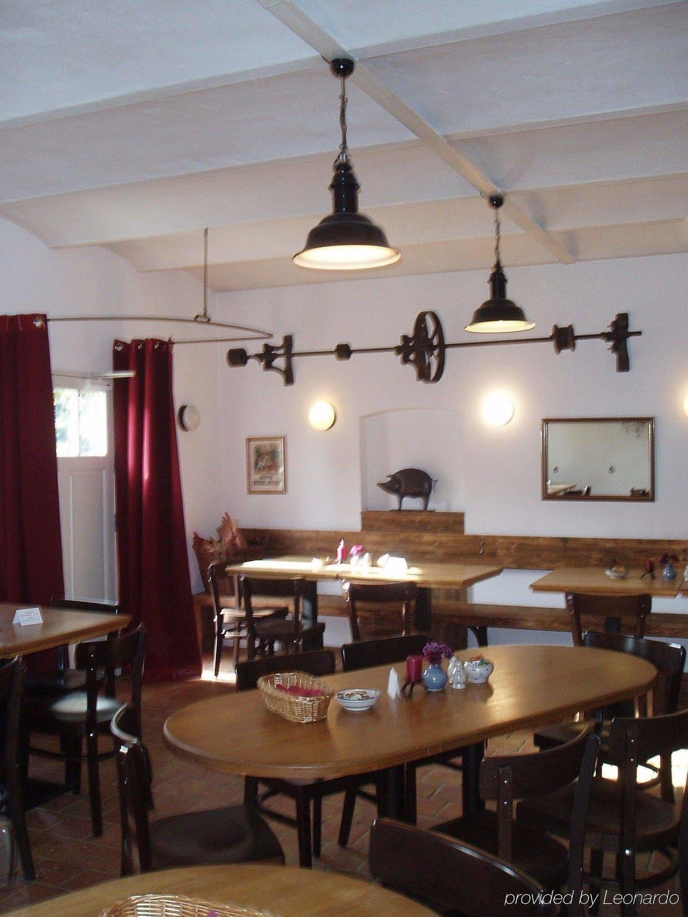 Landhaus Alte Schmiede Niemegk  Restaurant photo